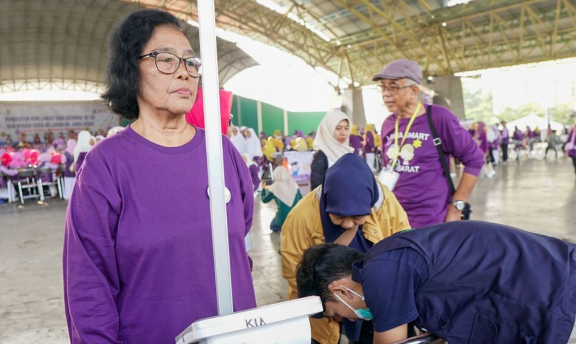 Bkkbn Memberdayakan Lebih Dari 6.000 Manula Di Bandung Melalui Sekolah Warga Lanjut Usia