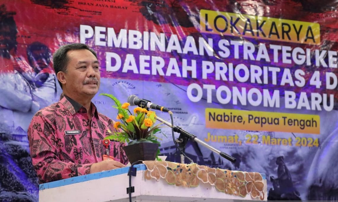 Kepala Kementerian Dalam Negeri Bskdn Memaparkan Isu-isu Strategis Di Empat DOB Papua Tersebut.