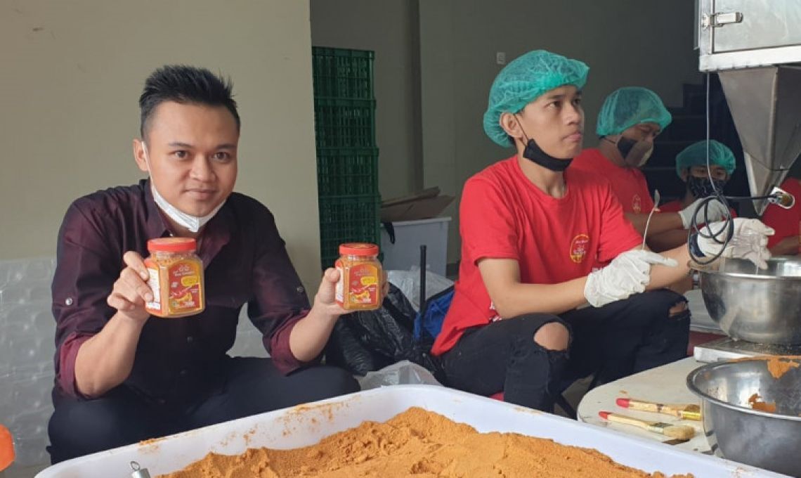 Cerita Pemilik Kafe Di Bandung Selamatkan Karyawan Lewat Bisnis Jahe