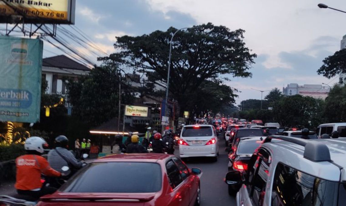 BRT Untuk Mencegah Kemacetan Di Bandung Raya